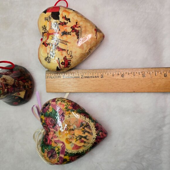 3 Vintage Victorian Decoupage Christmas Olde World Paper Mache Ornaments - Picture 6 of 8